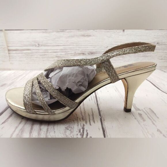 Brown's Formal Silver Gold High Heel Shoes SZ 6 Wedding Party - Picture 8 of 16